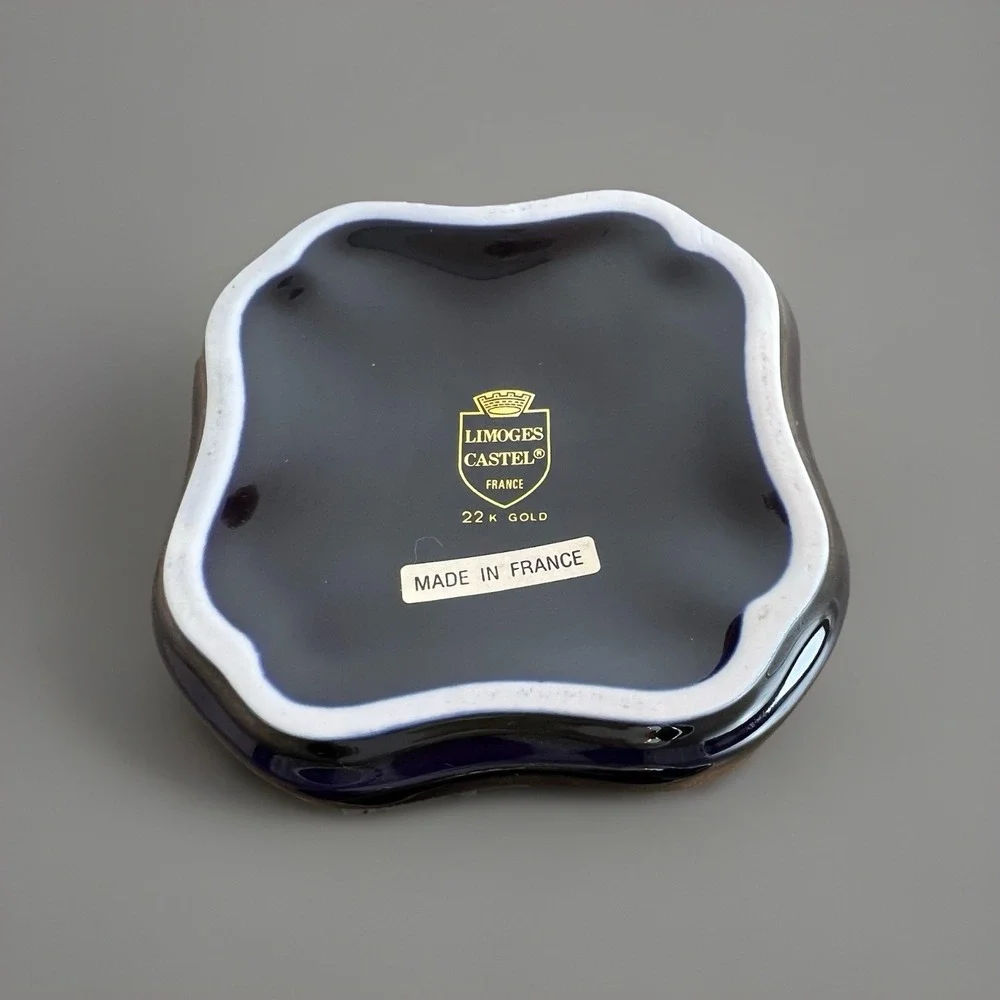 d'Art Limoges France Cobalt Blue Gold Porcelain Jewelry Trinket Box Vintage